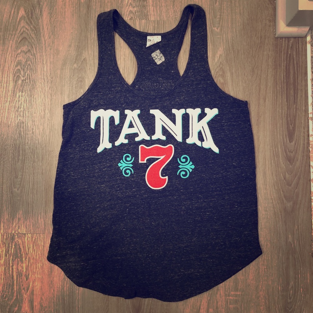 Tank 7 Women’s Tanktop